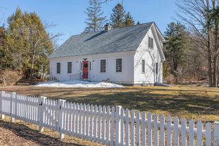 299 South Main Street, Wallingford, VT 05773