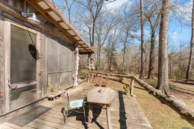 10894 Bains Rd, St Francisville, LA 70775