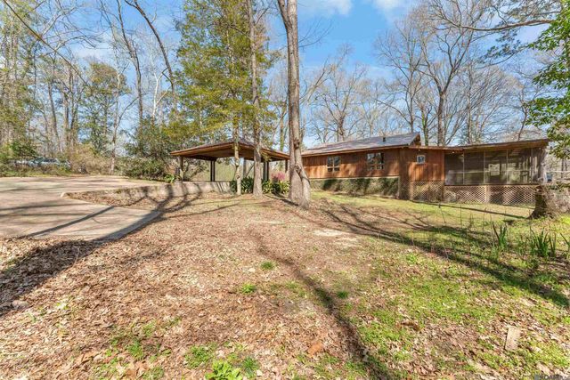 10894 Bains Rd, St Francisville, LA 70775