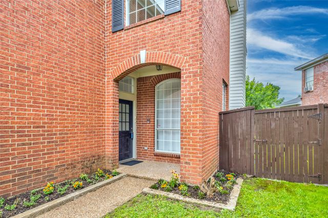 559 Raintree Circle, Coppell, TX 75019
