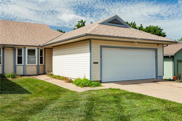 11813 E 47TH Terrace, Kansas City, MO 64133