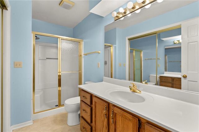 11813 E 47TH Terrace, Kansas City, MO 64133