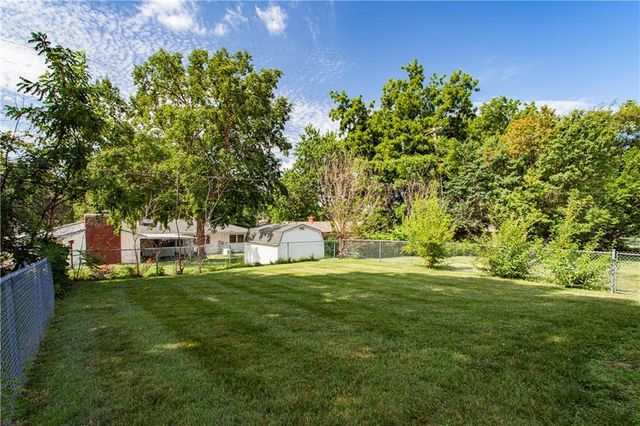 11813 E 47TH Terrace, Kansas City, MO 64133