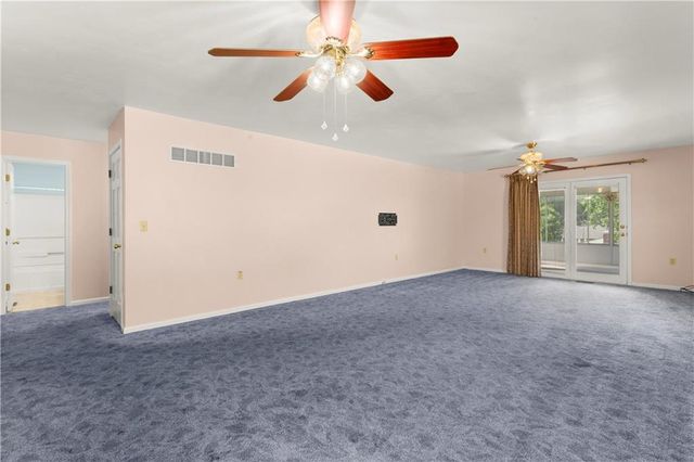 11813 E 47TH Terrace, Kansas City, MO 64133