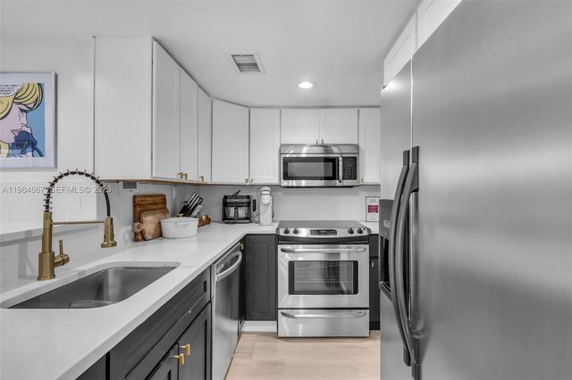 1200 West Ave 308, Miami Beach, FL 33139