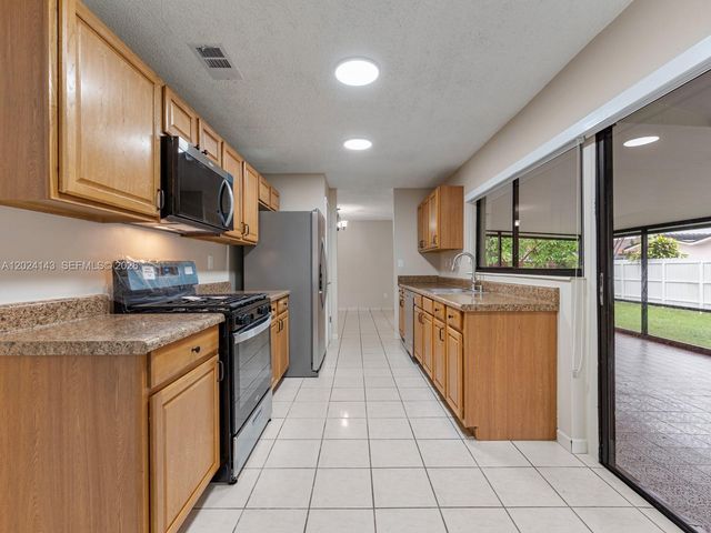 13360 SW 46th St, Miami, FL 33175