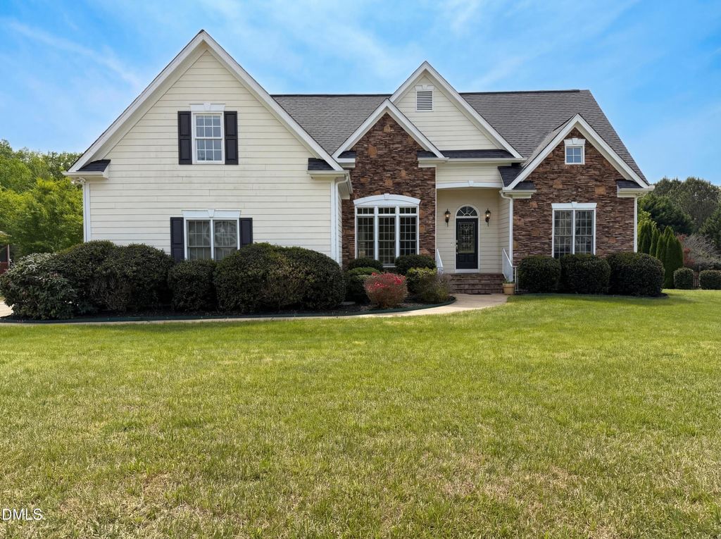 90 Scotts Pine Circle, Wake Forest, NC 27587