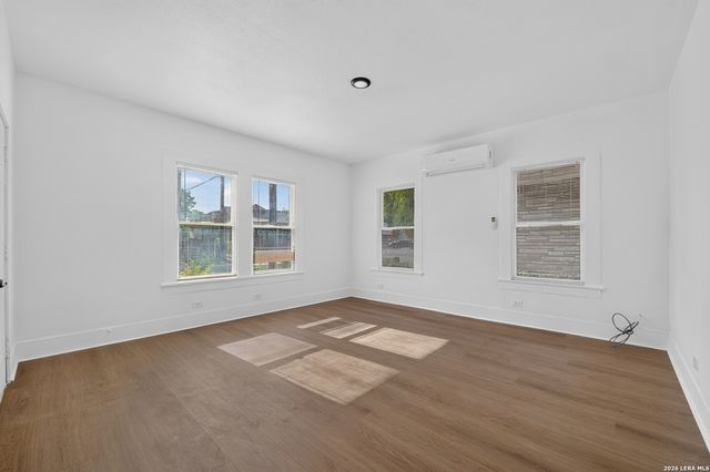 1510 S Presa, San Antonio, TX 78210