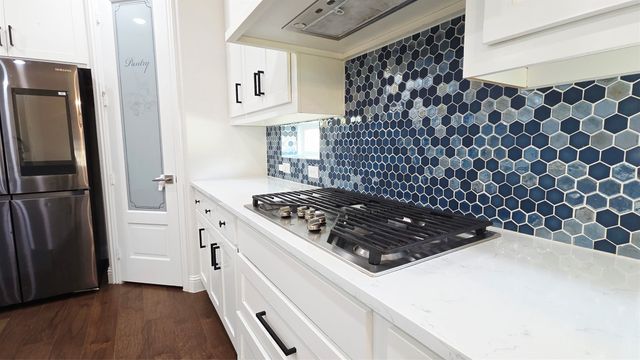 10870 Grayhead Drive, Frisco, TX 75035