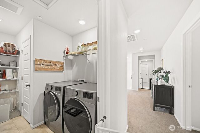 937 Panoramic Loop, Bremerton, WA 98312