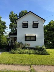 9518 Benham Avenue, Cleveland, OH 44105