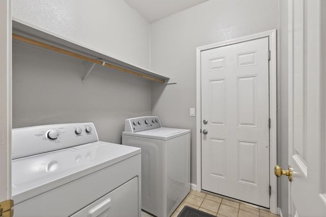 8232 Gold Sierra Ct, Antelope, CA 95843