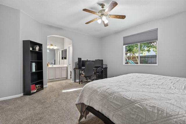 8232 Gold Sierra Ct, Antelope, CA 95843