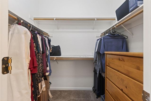 8232 Gold Sierra Ct, Antelope, CA 95843