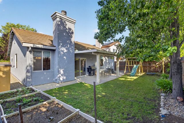 8232 Gold Sierra Ct, Antelope, CA 95843