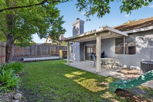 8232 Gold Sierra Ct, Antelope, CA 95843