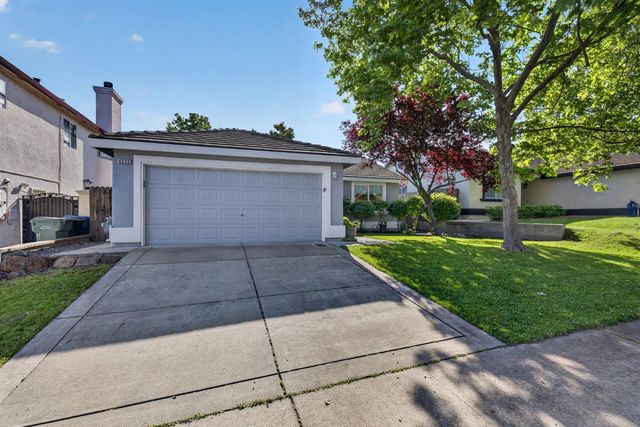 8232 Gold Sierra Ct, Antelope, CA 95843