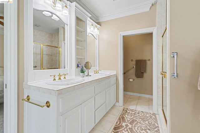 131 Loren Ln, Oakley, CA 94561