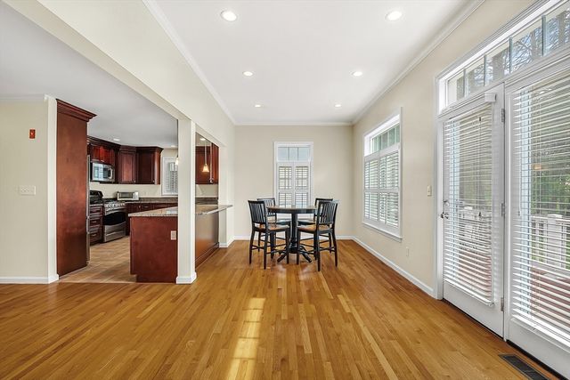 17 Russell Rd, Framingham, MA 01702