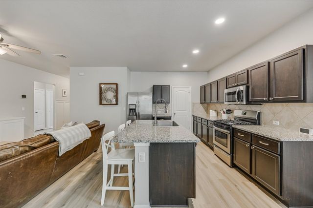 115 Cibolo Creek DR, Kyle, TX 78640