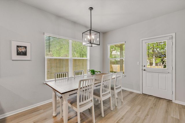 115 Cibolo Creek DR, Kyle, TX 78640