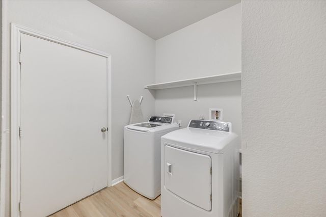 115 Cibolo Creek DR, Kyle, TX 78640