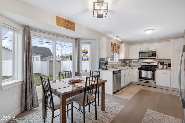 21622 Rosedale Street, St Clair Shores, MI 48080