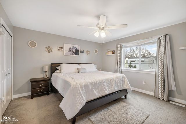 21622 Rosedale Street, St Clair Shores, MI 48080