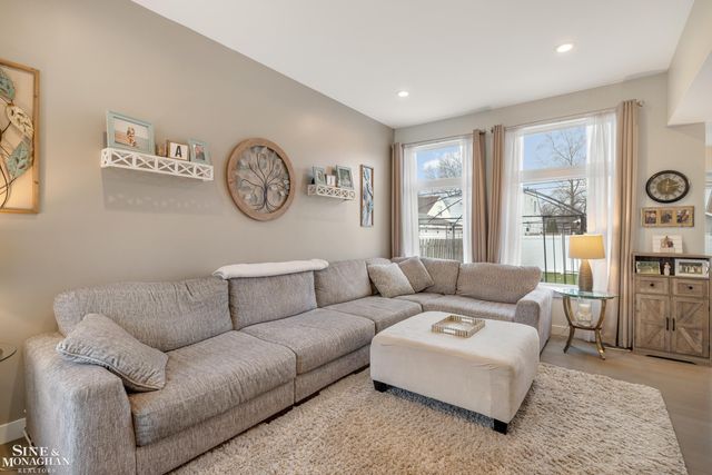 21622 Rosedale Street, St Clair Shores, MI 48080