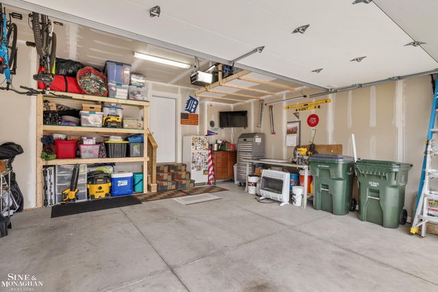 21622 Rosedale Street, St Clair Shores, MI 48080