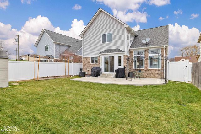 21622 Rosedale Street, St Clair Shores, MI 48080