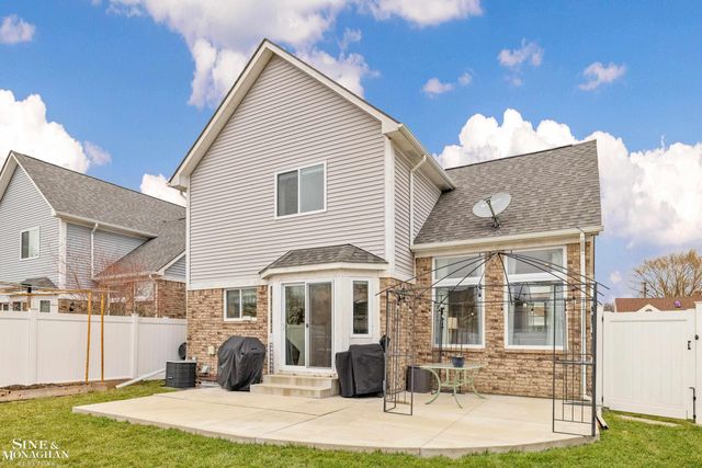 21622 Rosedale Street, St Clair Shores, MI 48080