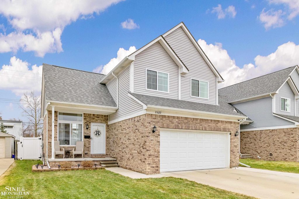 21622 Rosedale Street, St Clair Shores, MI 48080