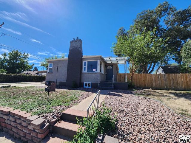 611 E Pitkin Ave, Pueblo, CO 81004