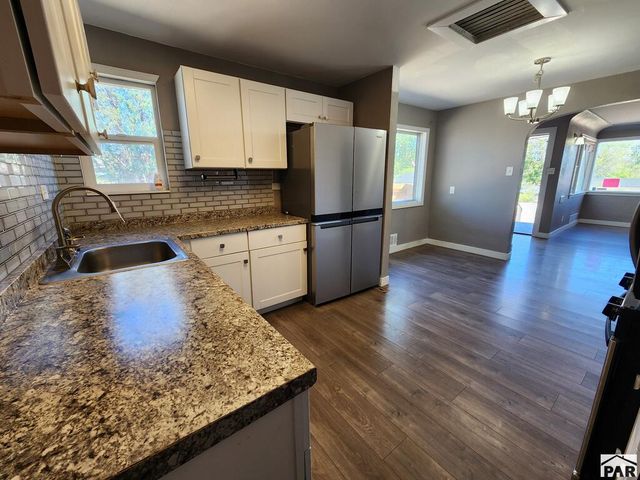 611 E Pitkin Ave, Pueblo, CO 81004