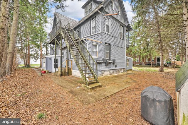 539 LINDEN AVE, York, PA 17404