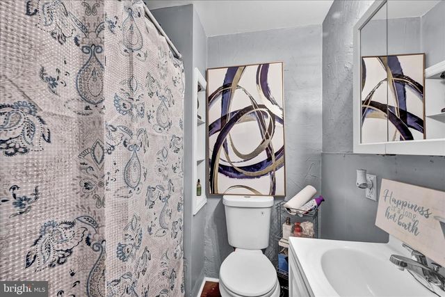 539 LINDEN AVE, York, PA 17404