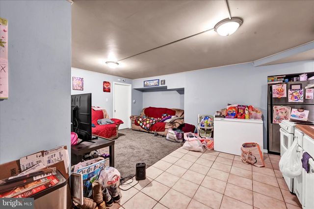 539 LINDEN AVE, York, PA 17404