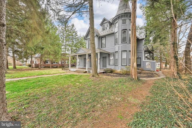 539 LINDEN AVE, York, PA 17404