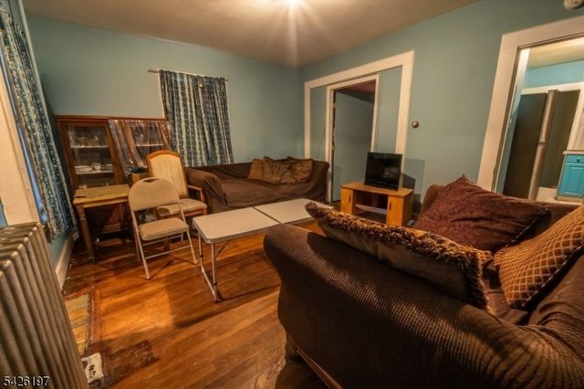 25 Goodwin Ave, Newark City, NJ 07112