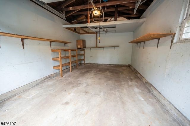 25 Goodwin Ave, Newark City, NJ 07112