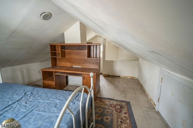 25 Goodwin Ave, Newark City, NJ 07112