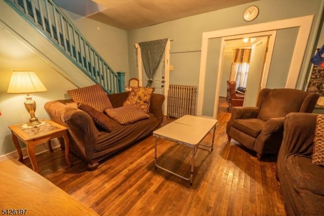 25 Goodwin Ave, Newark City, NJ 07112