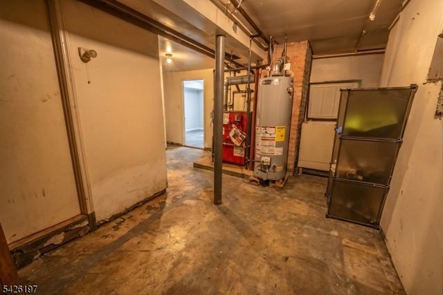 25 Goodwin Ave, Newark City, NJ 07112