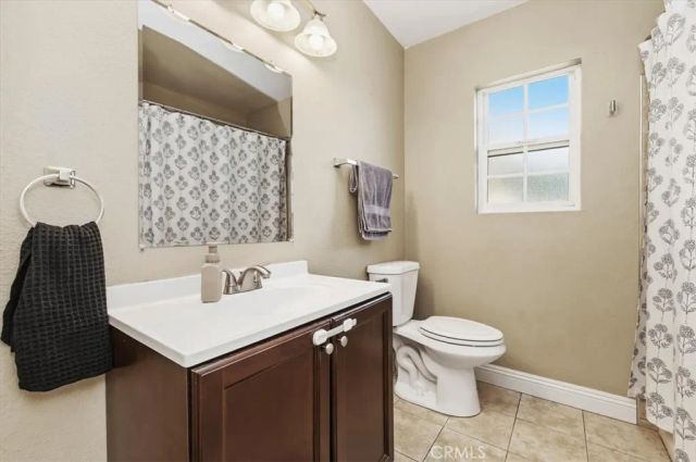 6698 Montclair Drive, Riverside, CA 92504