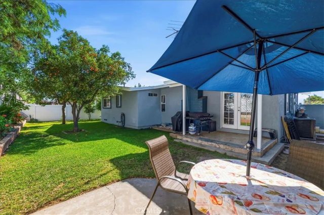 6698 Montclair Drive, Riverside, CA 92504