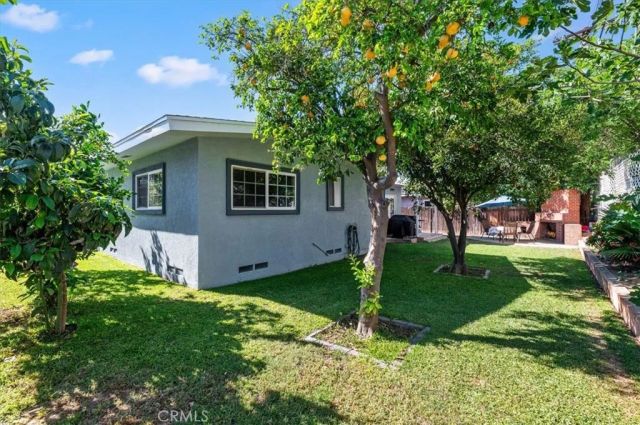 6698 Montclair Drive, Riverside, CA 92504