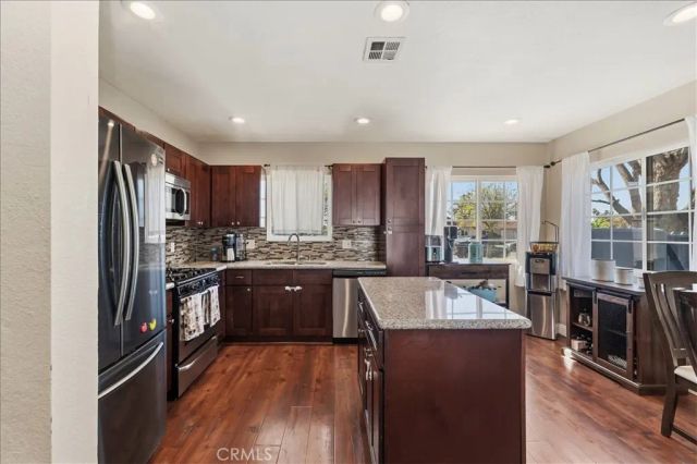 6698 Montclair Drive, Riverside, CA 92504