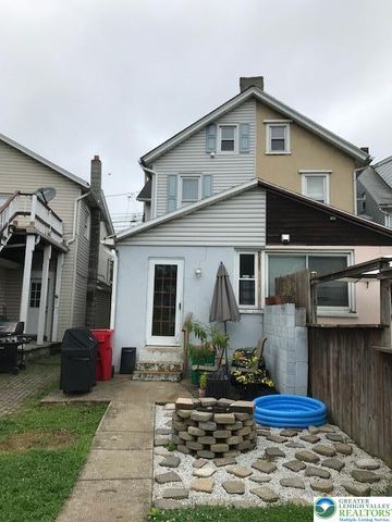 236 West Main Street, Bath Boro, PA 18014
