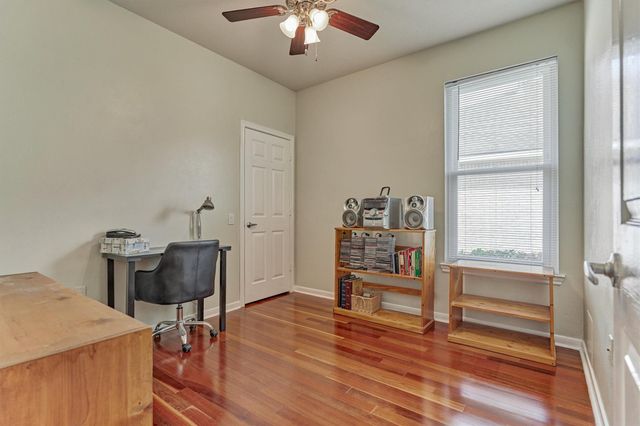 166 W Lilac Ridge Place, The Woodlands, TX 77384